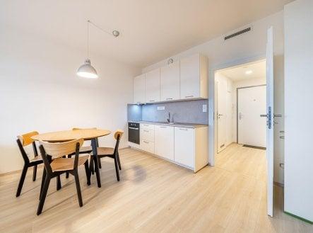 Pronájem nového bytu 1+kk/B/parkovací stání, 33,1 m2, ul. Františka Diviše, P10 – Uhříněves